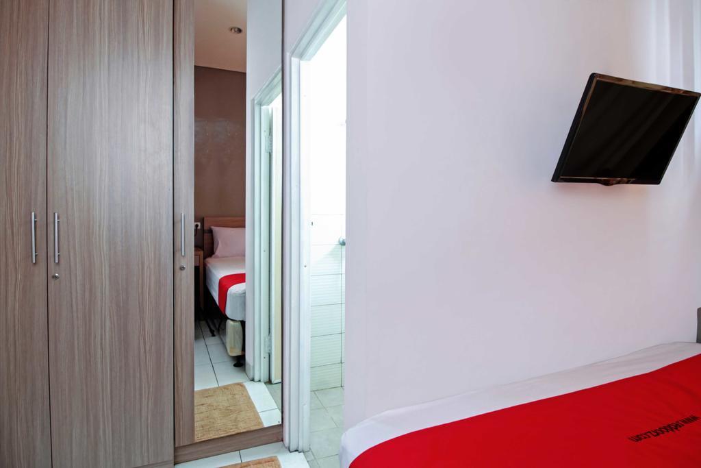 Reddoorz @ Karet Pedurenan 2 Jakarta Eksteriør bilde