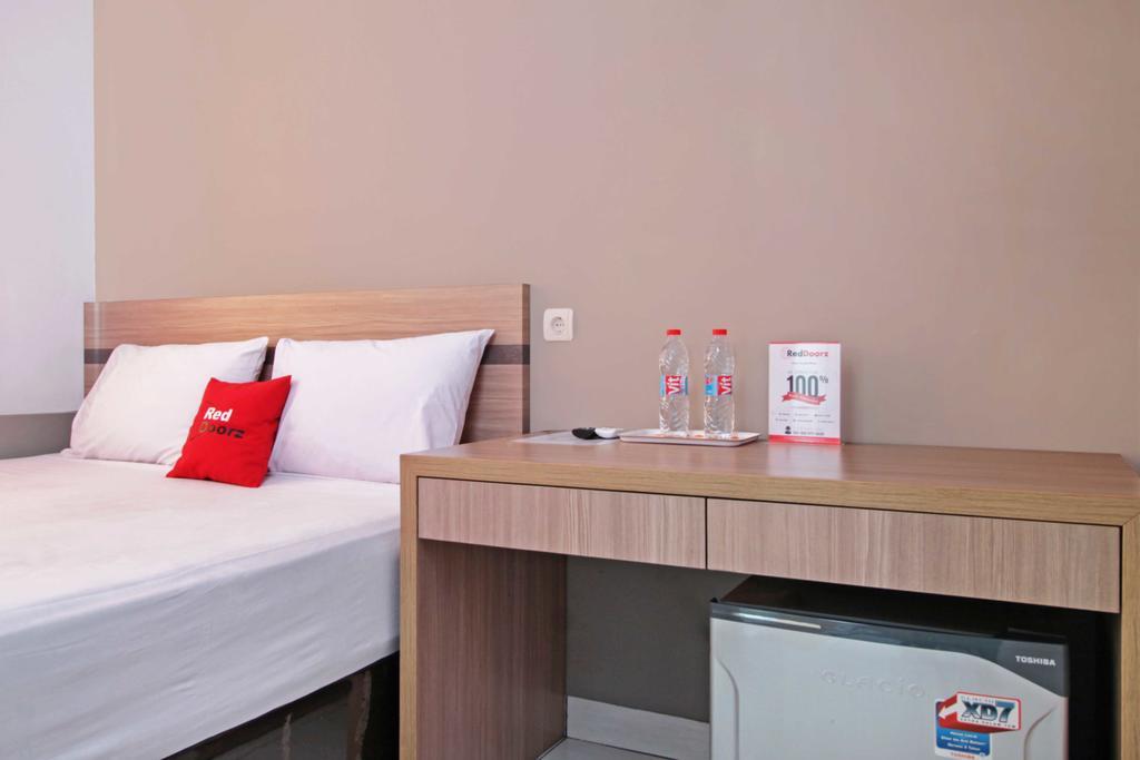 Reddoorz @ Karet Pedurenan 2 Jakarta Eksteriør bilde