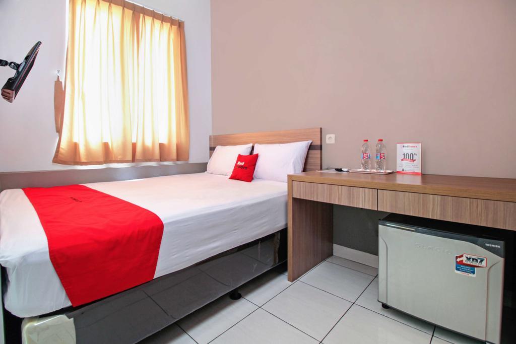Reddoorz @ Karet Pedurenan 2 Jakarta Eksteriør bilde