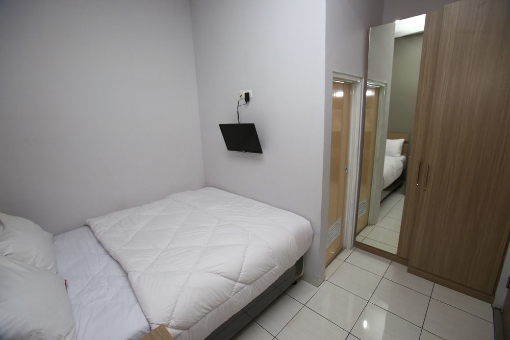 Reddoorz @ Karet Pedurenan 2 Jakarta Eksteriør bilde